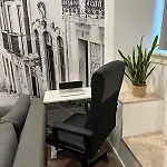 Modern Downtown Lejlighed *
